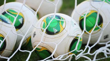 Die Sponsoren sind eine der finanziellen Stützen der Fifa. Nun fordern zwei der größten Geldgeber Reformen, um das verlorene Vertrauen zurückzugewinnen. 