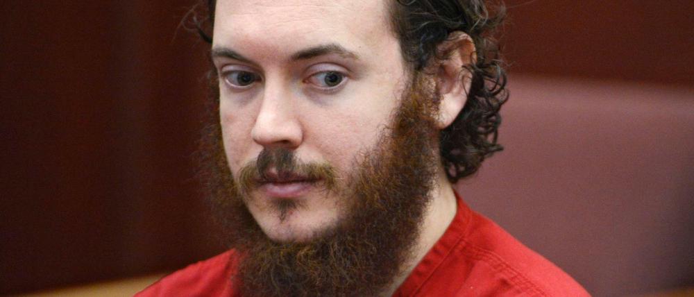James Holmes im Juni 2013 im Gericht vor Colorado. Insgesamt musste er sich in 166 Punkten wegen Mordes, Mordversuchs und Sprengstoffbesitzes verantworten. 