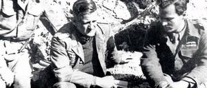 Im Geheimdienst Ihrer Majestät. William Stanley Moss und Patrick Leigh Fermor (rechts) mit Heinrich Kreipe in ihrer Mitte. Foto: Imago