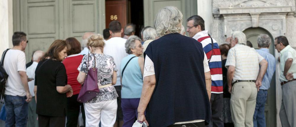 Griechenlands Baneken haben wieder geöffnet. Doch wie groß ihre Kapitallücken wirklich sind, weiß aktuell niemand.