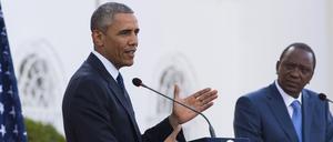 US-Präsident Barack Obama unterstützt in Kenia die Rechte Homosexueller, doch Gastgeber Präsident Uhuru Kenyatta (rechts) weist das als "kein Thema" zurück.  