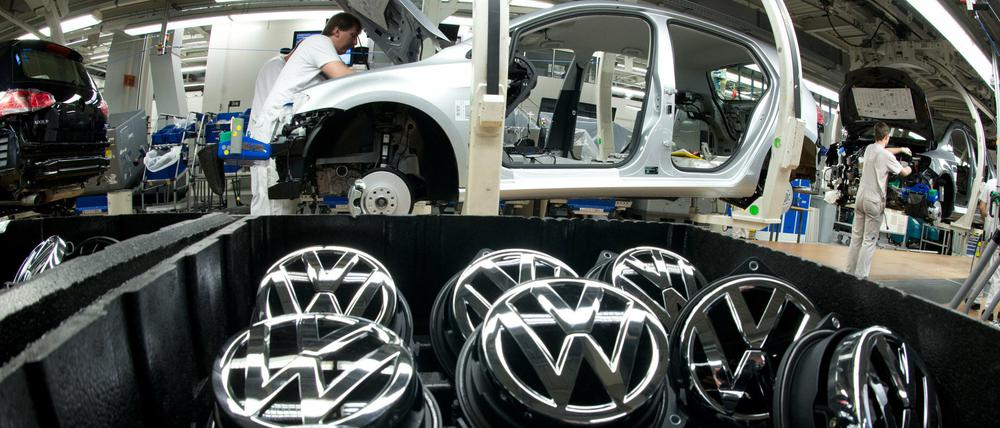 Zwölf Marken, ein Problem. Volkswagen verliert wegen des schwachen chinesischen Marktes an Tempo.