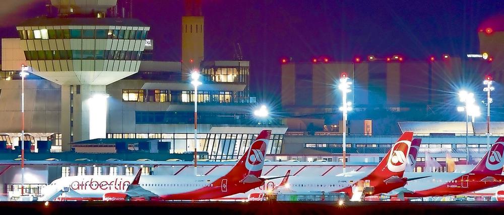 Juristisch ist es kompliziert den Flughafen Tegel länger offenzuhalten. 