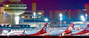 Juristisch ist es kompliziert den Flughafen Tegel länger offenzuhalten.