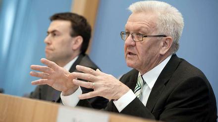 Grün-rotes Doppel: Winfried Kretschmann (vorn) und Nils Schmid.