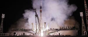 Monopol. Seit dem Aus für die Spaceshuttles sind die russischen "Sojus"-Raumschiffe die einzige Möglichkeit, um Astronauten zur Internationalen Raumstation zu bringen. Das Bild zeigt den jüngsten Start am 23. Juli vom Kosmodrom Baikonur. 