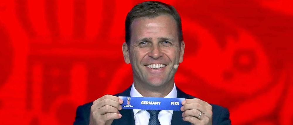 Gut gegrinst, Herr Bierhoff. Deutschland hat mal wieder Losglück. 