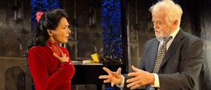 Ella Rentheim (Julia Stemberger) und Borkman (Martin Schwab) in der Inszenierung "Bankier Borkman".