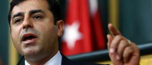 Selahattin Demirtas führte seine HDP in der Türkei zu einem sensationellen Wahlerfolg. Nun droht im Gefängnis.