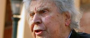 Mikis Theodorakis setzt sich heute noch für Politik ein.