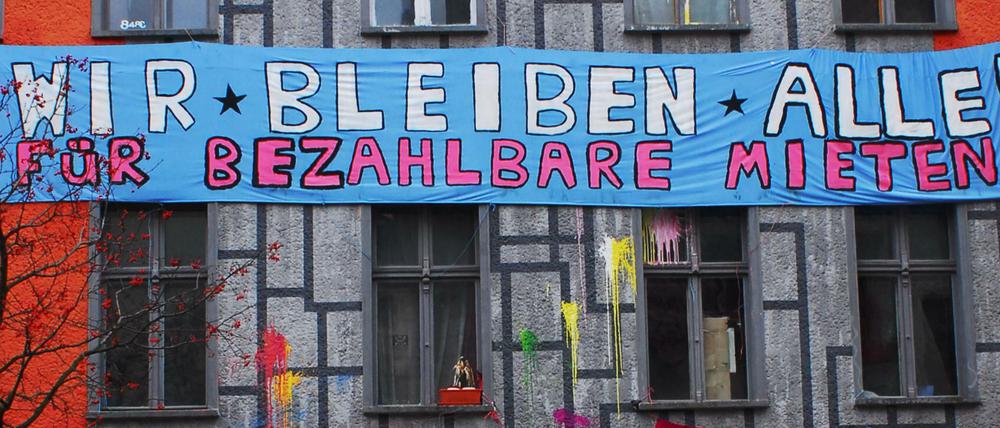 Bunte Besetzung: Das Haus Liebigstraße 14 in Friedrichshain (hier eine Aufnahme aus dem Jahr 2009) zählte zu den letzten besetzten Häusern in Berlin.