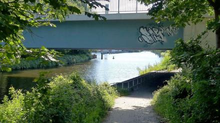 Das Teilstück unter der Brücke gehört der Wasser- und Schifffahrtsverwaltung des Bundes (WSV) 