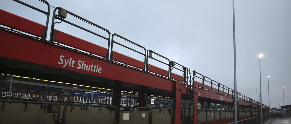 Leere Waggons des Autoreisezugs "Sylt Shuttle".