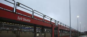 Leere Waggons des Autoreisezugs "Sylt Shuttle".