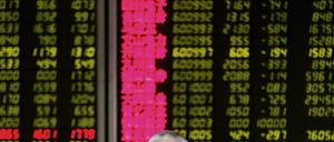 Die Aktienkurse der chinesischen Unternehmen geben nach - obwohl der Staat interveniert.