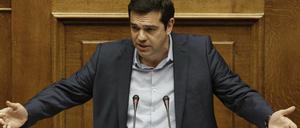 Alexis Tsipras - hier bei einer Debatte am 22. Juli - verteidigte die Pläne seiner Regierung.