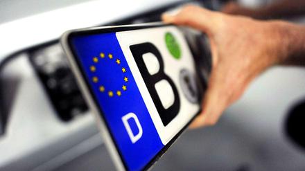 Neues Kennzeichen für ein Berliner Auto - nicht so am Donnerstag.