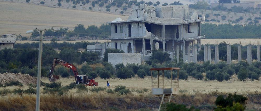 Die türkisch-syrische Grenze soll sicherer gemacht werden.