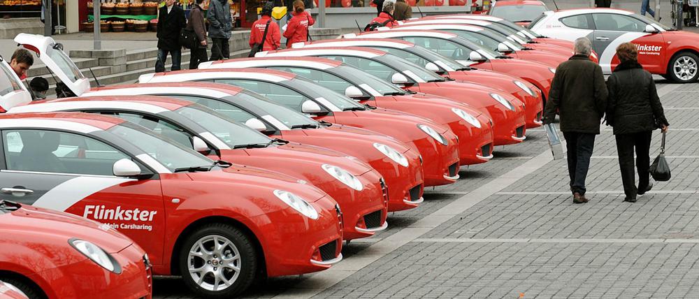 Autos mit anderen zu teilen, ist inzwischen nicht mehr ungewöhnlich. Allerdings spielt eine Rolle, dass nicht das eigene Auto geteilt wird.