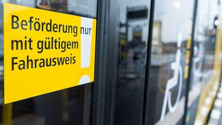 Der Budesrat hat das Bußgeld für Schwarzfahrer von 40 auf 60 Euro angehoben.