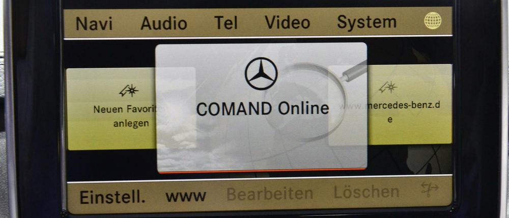 Wer hat das Kommando? Wer die Daten hat, hat die Macht - die digitalen Spuren der Fahrer werden für Autokonzerne immer wichtiger.