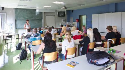 Besser lernen. An den Schulen gibt es viele Vergleichsarbeiten. Doch welche Schlüsse ziehen die Bildungspolitiker?