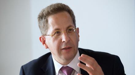Der Präsident des Bundesamts für Verfassungsschutz, Hans-Georg Maaßen, steht in der Landesverratsaffäre in der Kritik.
