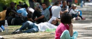 Ausharren in der prallen Sonne.