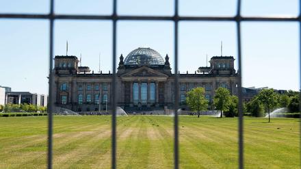 Die Hacker-Attacke auf das Computer-Netzwerk des Bundestags war nach Einschätzung der Grünen ein «hochkarätiger Angriff von geheimdienstlicher Qualität». 