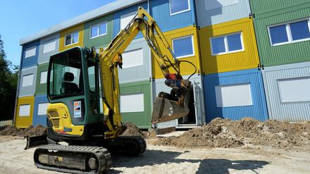Bis 2017 sollen in Berlin 36 standardisierte Bauten für Flüchtlinge errichtet werden. 