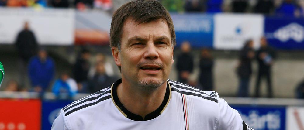 Vom Fußball-Profi zum TV-Moderator: Thomas Helmer hat für Arminia Bielefeld, Borussia Dortmund und Bayern München gespielt.