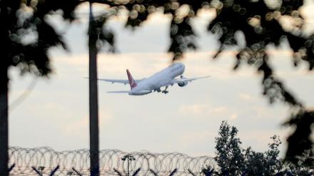 Eine Turkish Airlines Boeing 777. Die türkische Fluggesellschaft steht - wie einige andere Fluggesellschaften - im Vergleich zu den deutschen besser da. 