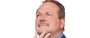 Der Verdi-Bundesvorsitzende Frank Bsirske empfiehlt neue Streiks an Deutschland Kitas.