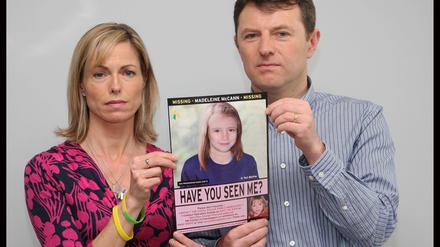 Unermüdlich. Seit mehr als 13 Jahren hoffen Kate und Gerry McCann auf ein Lebenszeichen ihrer Tochter Maddie.