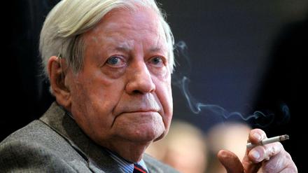 Alt-Bundeskanzler Helmut Schmidt (SPD)