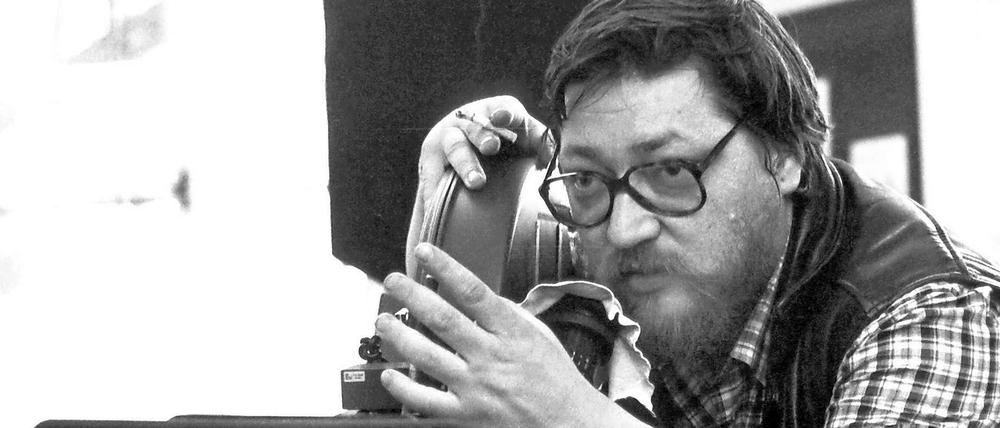 Rainer Werner Fassbinder beim Dreh.