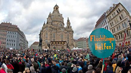Demonstration für ein weltoffenes Dresden. Auch Viola Klein, Initiatorin der App, sprach im Januar bei der Kundgebung.