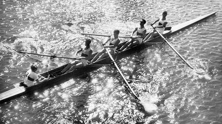 Hans Eller, Horst Hoeck, Walter Meyer, Joachim Spremberg, Carlheinz Neumann gewannen in Los Angeles 1932 Gold.