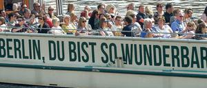 Magnet Berlin. Die Tourismus-Branche kann sich freuen: Im Juni gab es ein Umsatzplus in Deutschland von 7,4 Prozent im Vergleich zum Vorjahr. Fast sechs Millionen Besucher aus dem Ausland kamen allein nach Berlin.