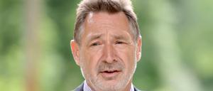 Jann Jakobs (SPD), Oberbürgermeister von Potsdam, gehört zur Verhandlungskommission der Arbeitgeber im Tarifstreit um die Sozial- und Erziehungsdienste. 