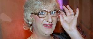 Comedian Ades Zabel als Hartz-IV-Empfängerin Edith Schröder