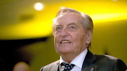 Der frühere DFB-Chef Gerhard Mayer-Vorfelder verstarb mit 82 Jahren.