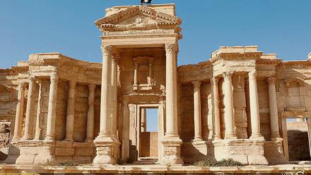 In der Hand des IS. Im Mai eroberten die militanten Islamisten die historische Stadt Palmyra und hissten ihre Flagge. 