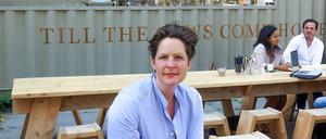 Natalie Viaux und ihr Team arbeiten an einem ungewöhnlichen Ort. Die Berlinerin hat einen Schiffscontainer zum stilvollen Restaurant ausgebaut.