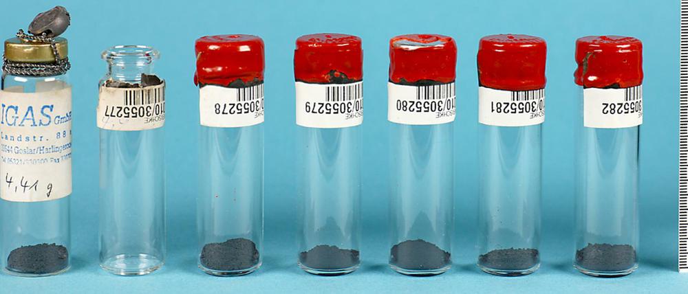 Die Fahnder konnten noch 30 Gramm des seltenen Metalls Osmium sicherstellen.