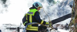 Die Scheune auf dem Forsthof in Jamel brannte komplett aus.