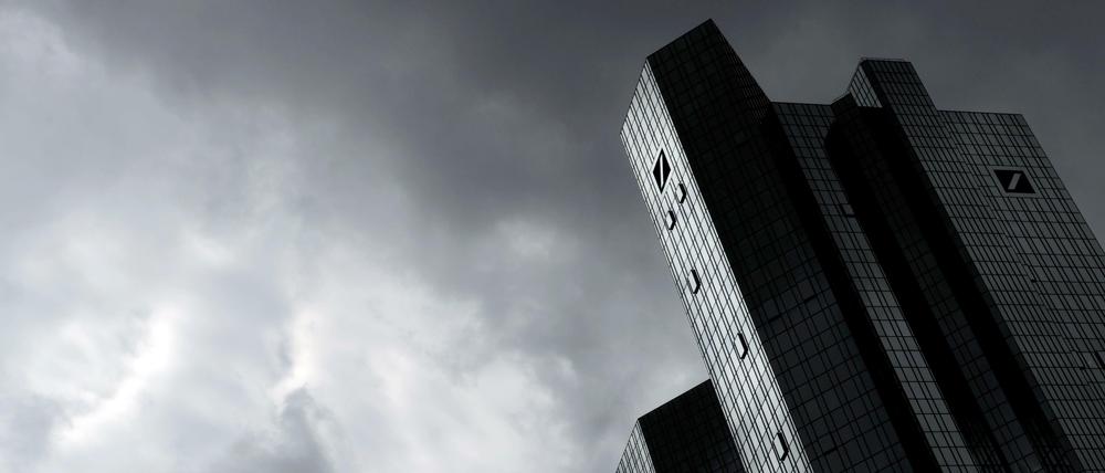 Kosten sparen, lautet die Devise bei der Deutschen Bank. Privatkunden in China und Indien passen da nicht ins Konzept.