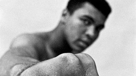 Muhammad Alis "Right Fist", fotografiert von Thomas Hoepker, 1966.