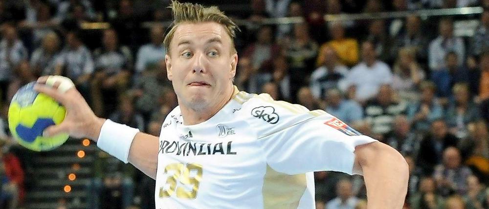 Er war jung und verbaute das Geld: Der frühere Welthandballer des Jahres Filip Jicha wechselt wegen Geldproblemen zum FC Barcelona.
