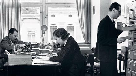 Engagiert. Der Central Verein war die erste jüdische Selbstorganisation gegen den Antisemitismus. Hier Mitarbeiter der „C.V.-Zeitung“, darunter Herbert Sonnenfeld und Hans Oppenheimer. 